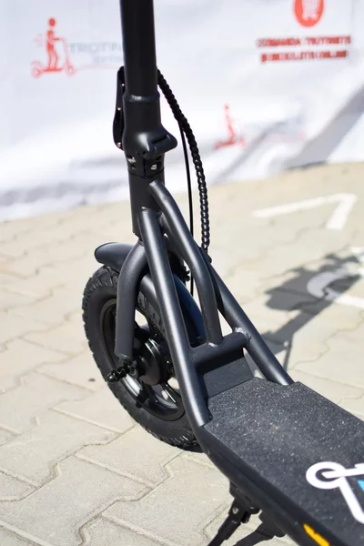 Trotineta electrica A19 - 12 inch - 500w 36V 15ah - Roti Mari pentru off-ro